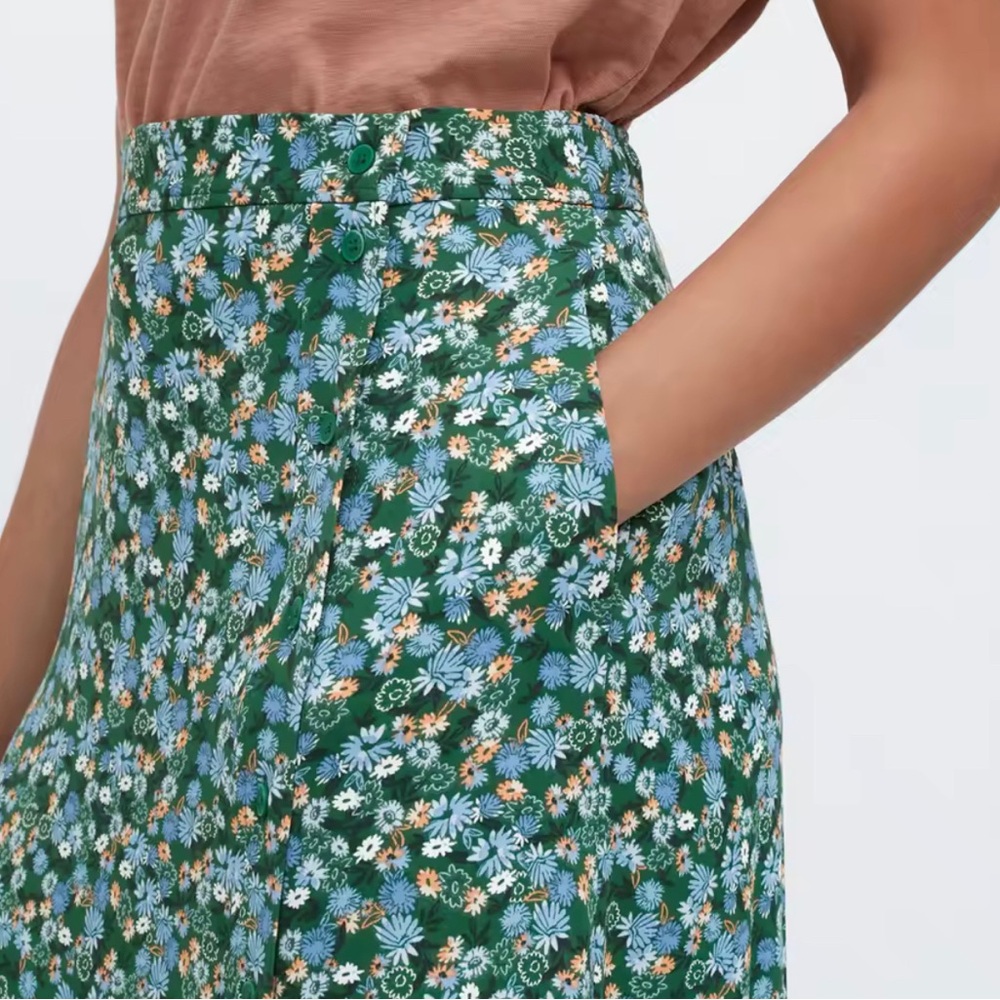 Uniqlo Midi Floral Skirt
